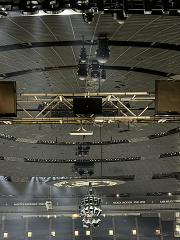 MatSing Lens Antennas Enhance Connectivity at Caesars Superdome Ahead of New Orleans Saints Season